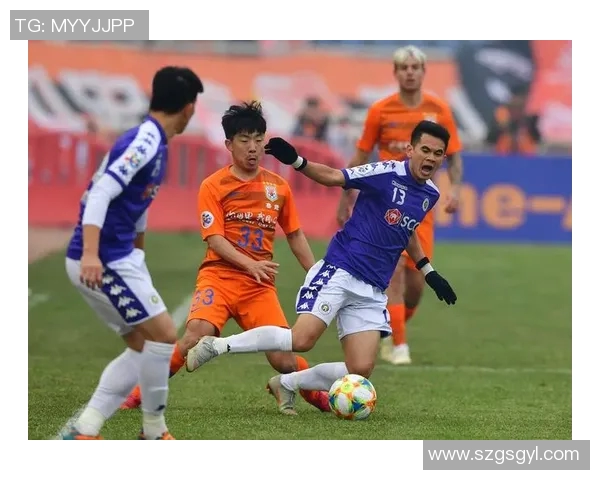 山东鲁能与河内FC激战正酣比赛比分实时更新与分析