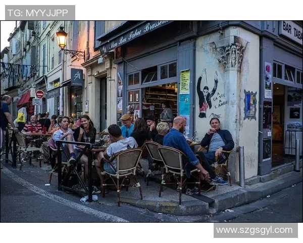 加莱诺的艺术世界探索与人文精神的交融之旅