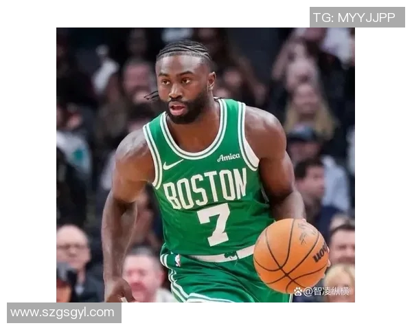 杰伦布朗：从新星到领袖的蜕变与未来展望